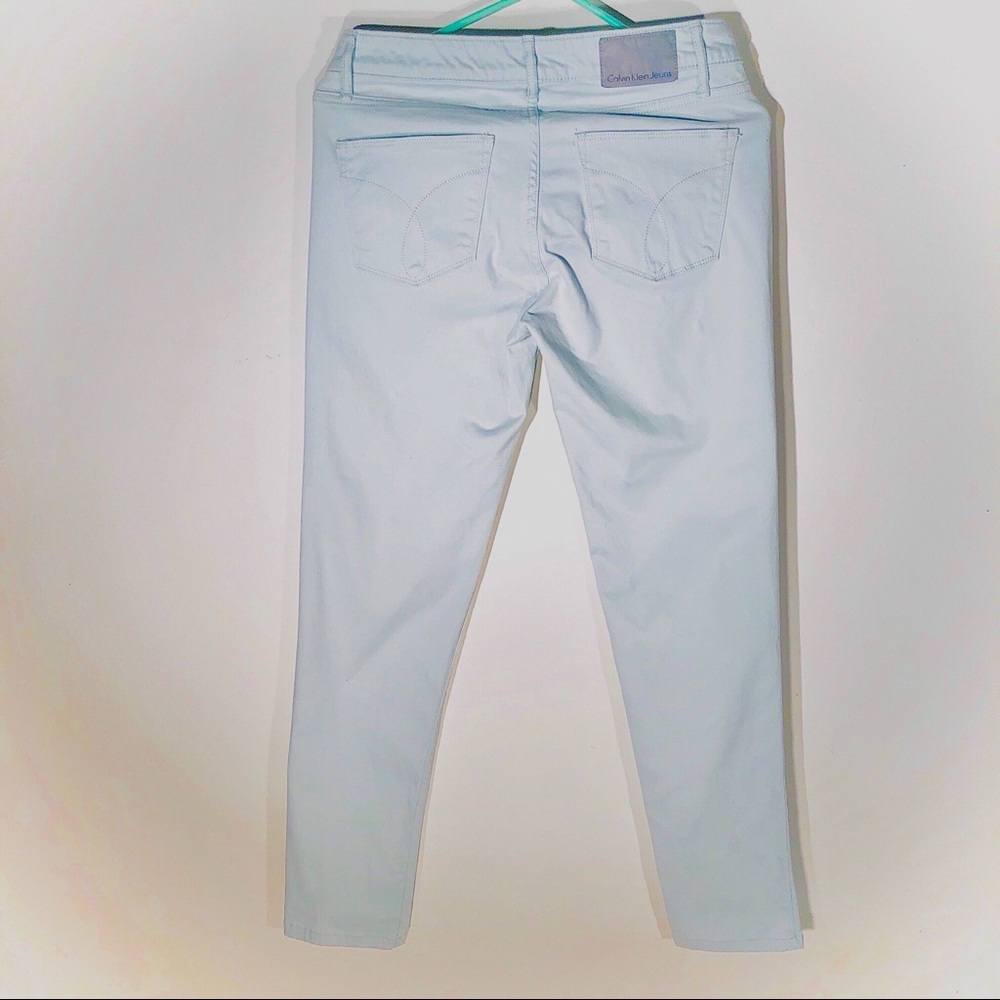 Calvin Klein Women’s Ankle Skinny Jeans - Picture 1 of 6